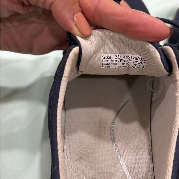 Dansko sneakers - Picture 3 of 5